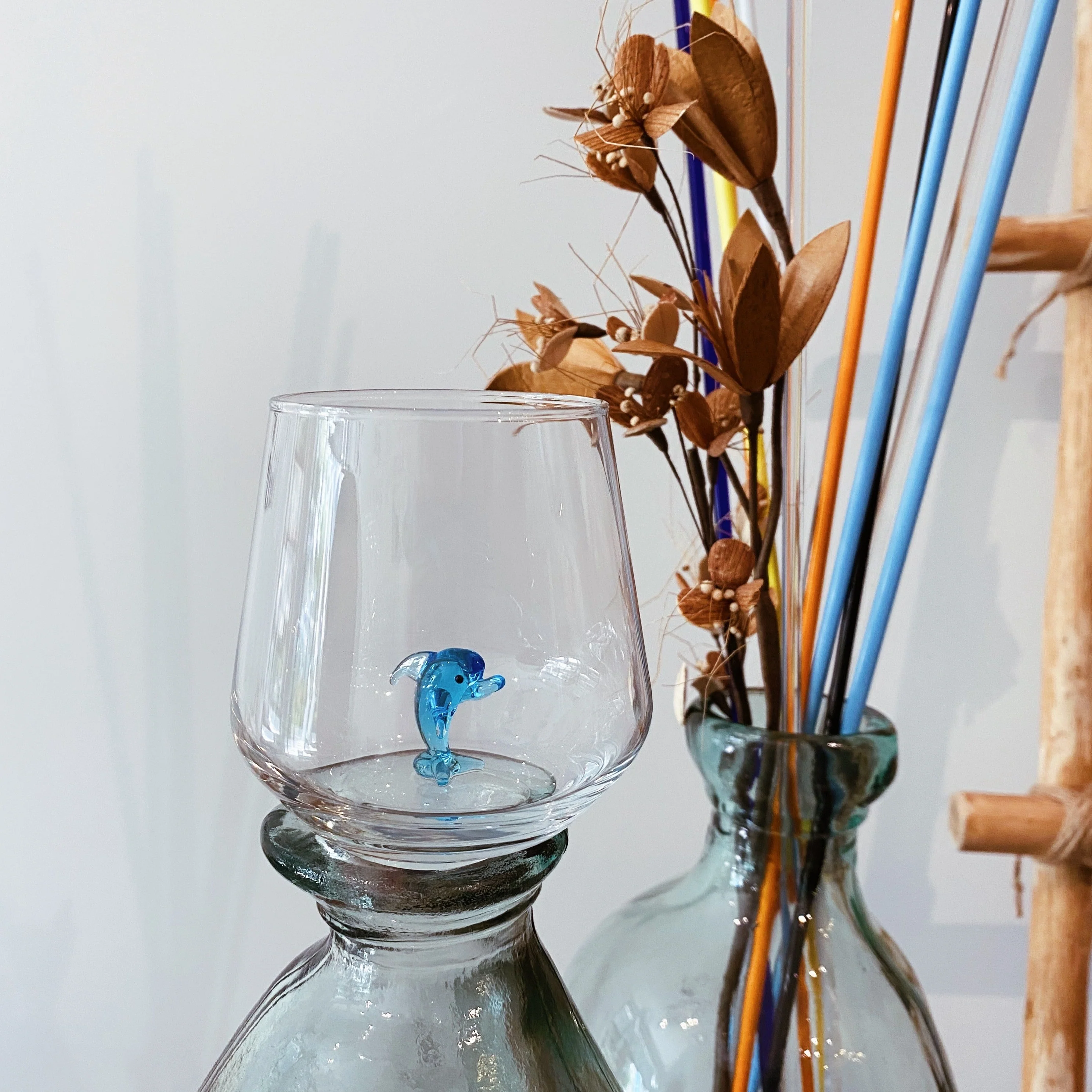 Dolphin Glass - Image 3