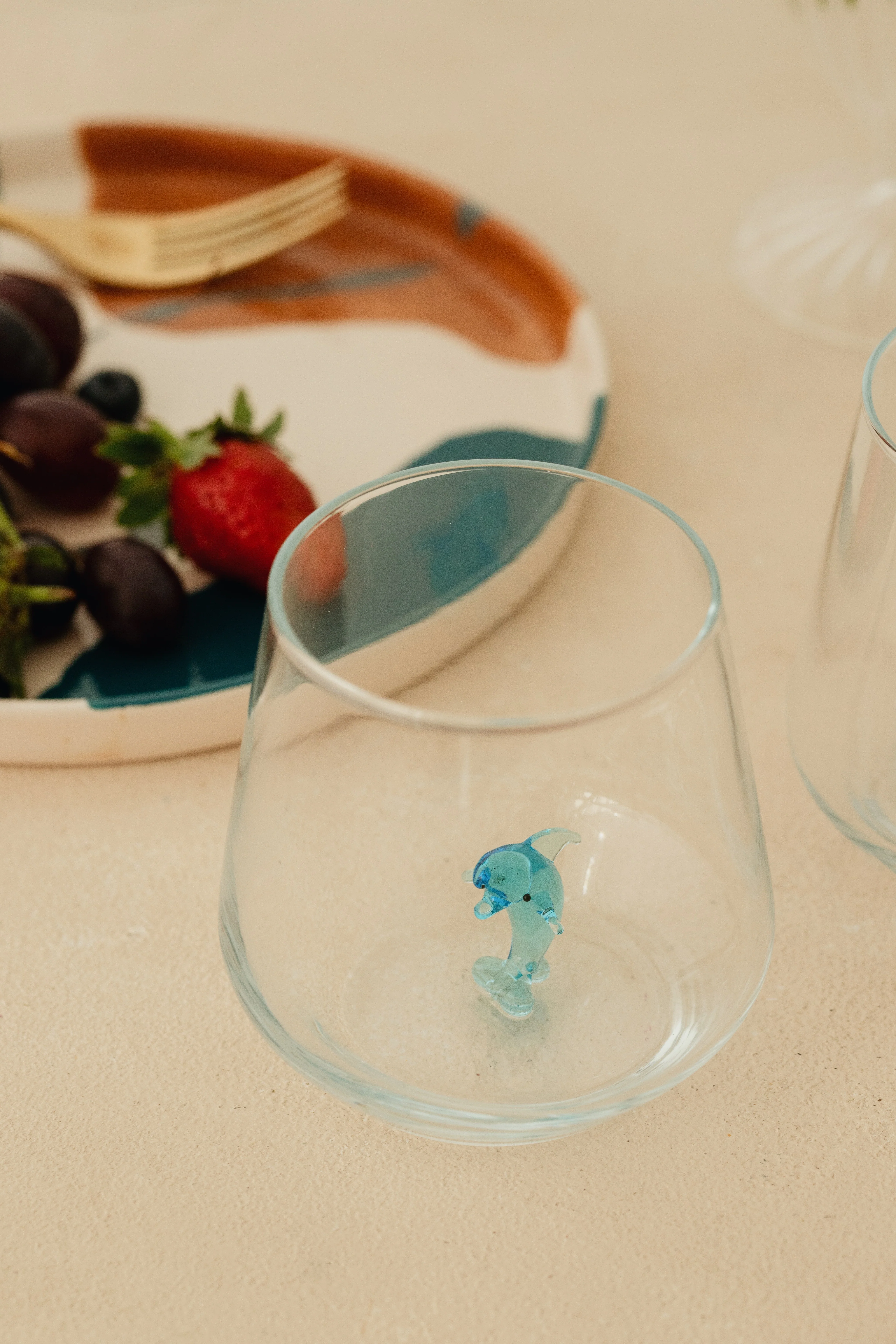 Dolphin Glass - Image 6