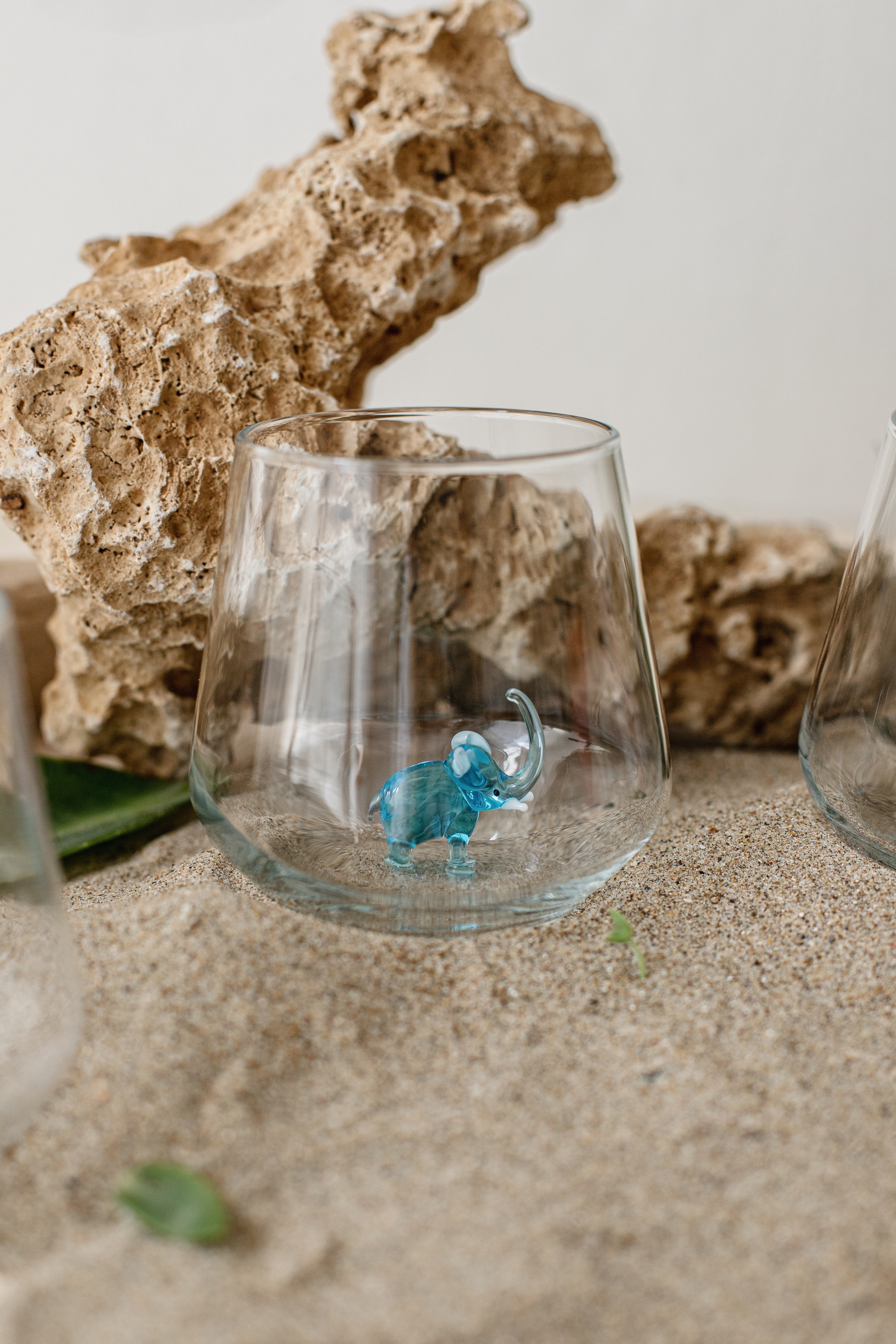 Elephant Glass - Image 10