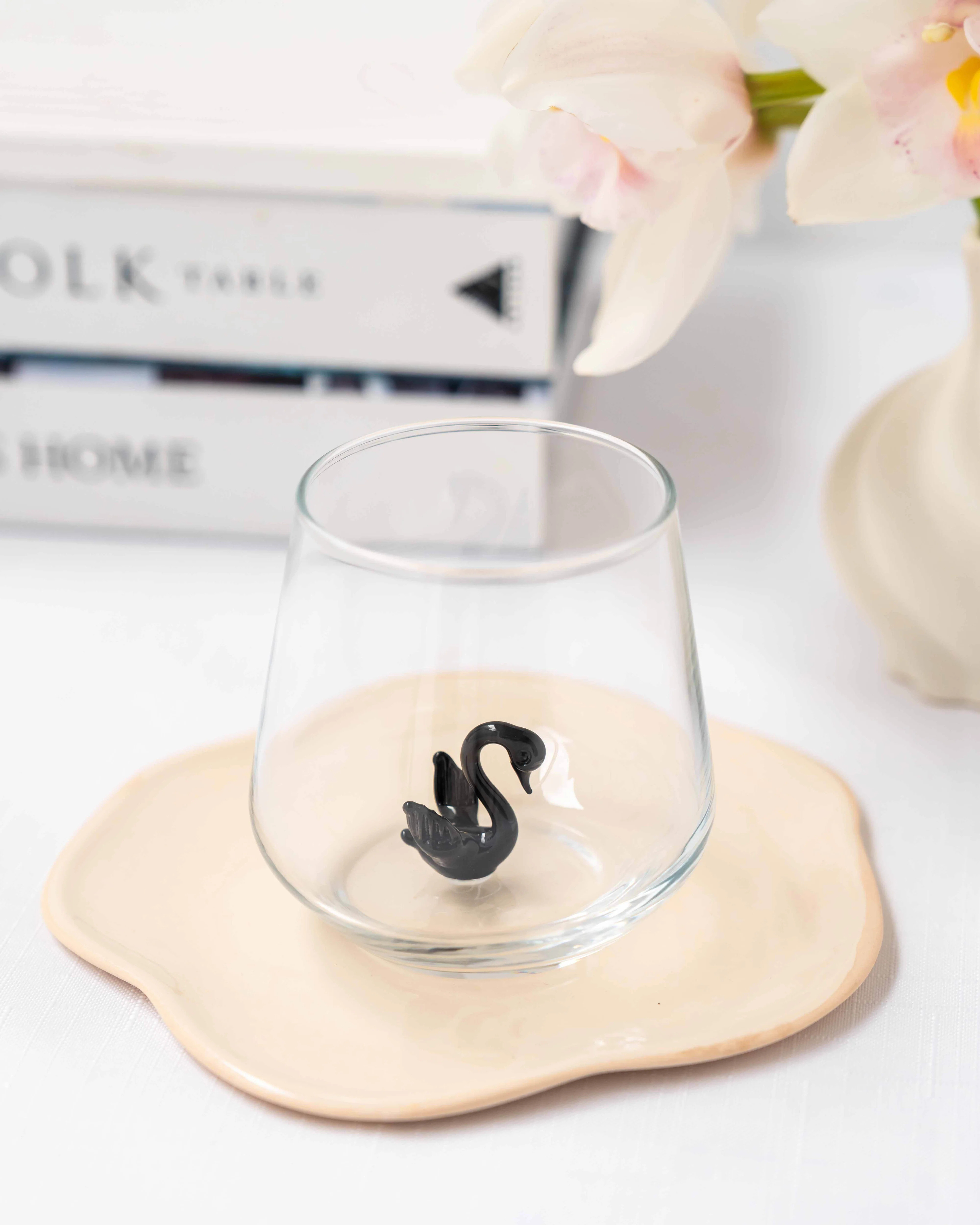 Swan Glass - Image 2