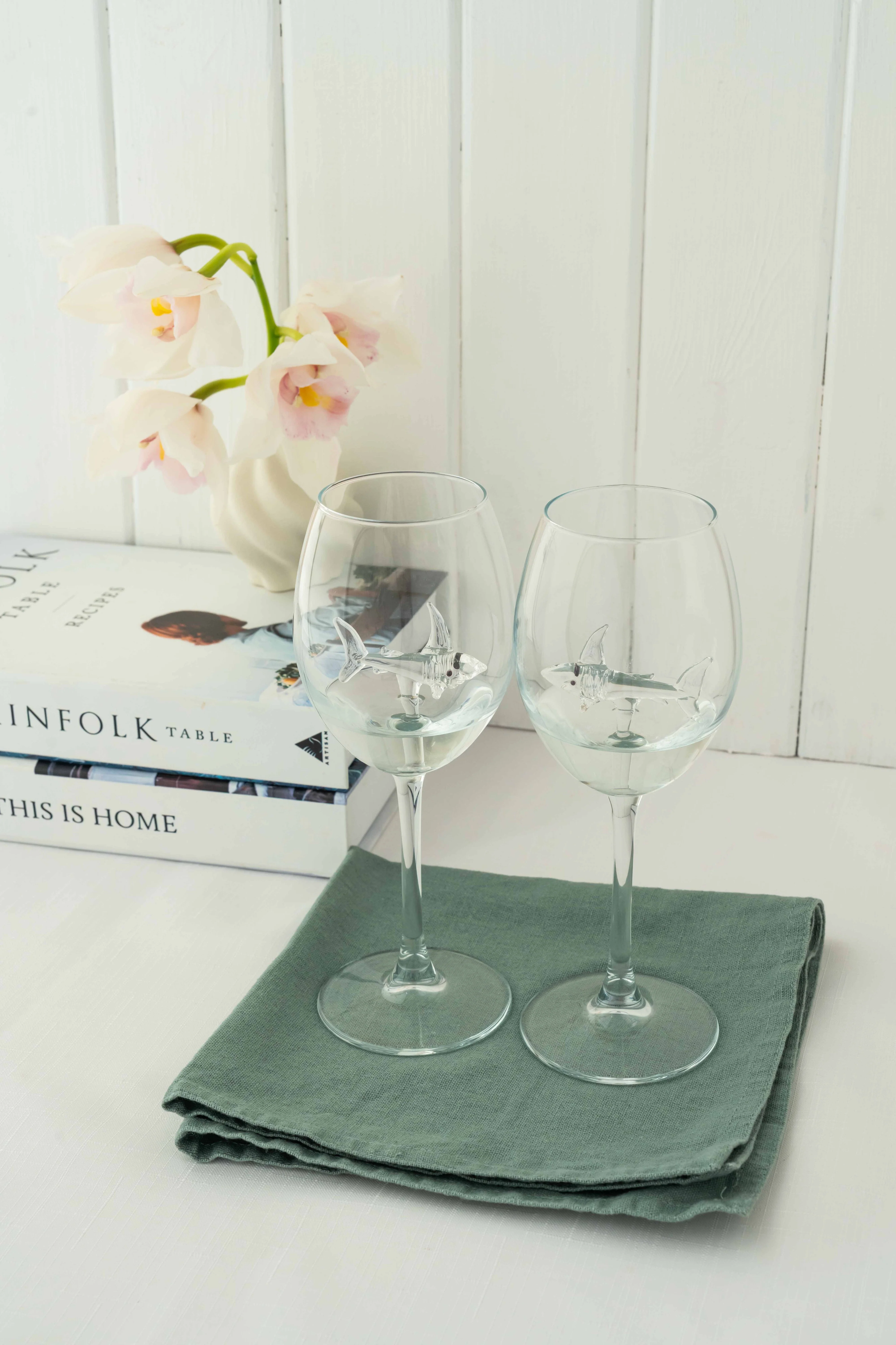 Wine Glasses Sharks - Image 3