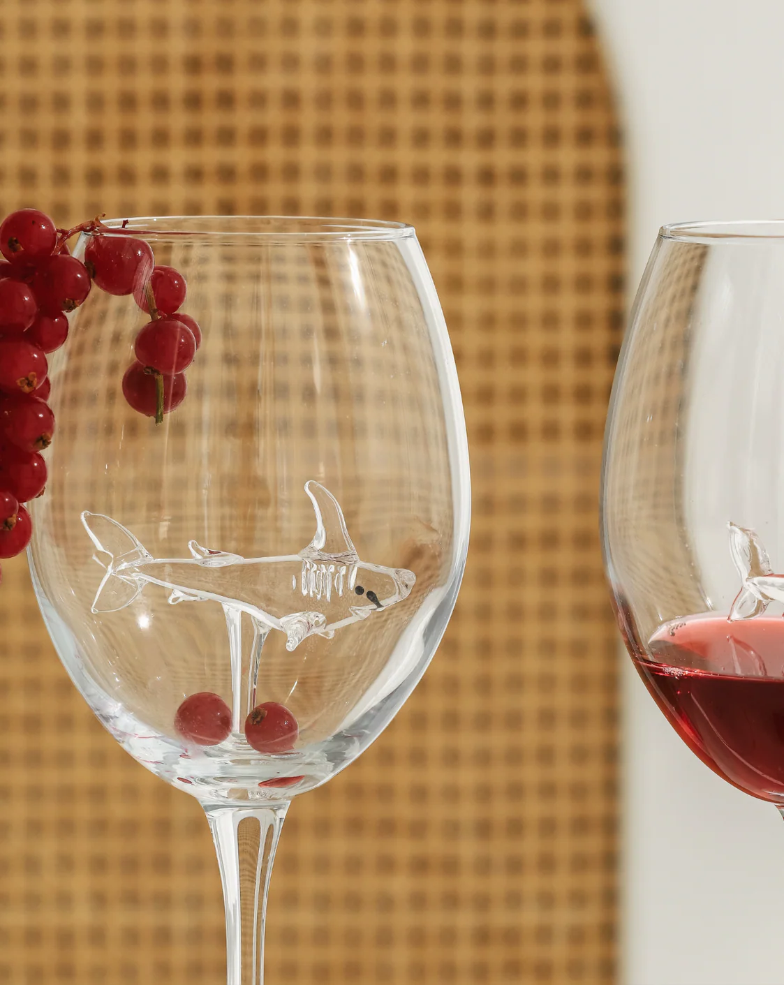 Wine Glasses Sharks - Image 5